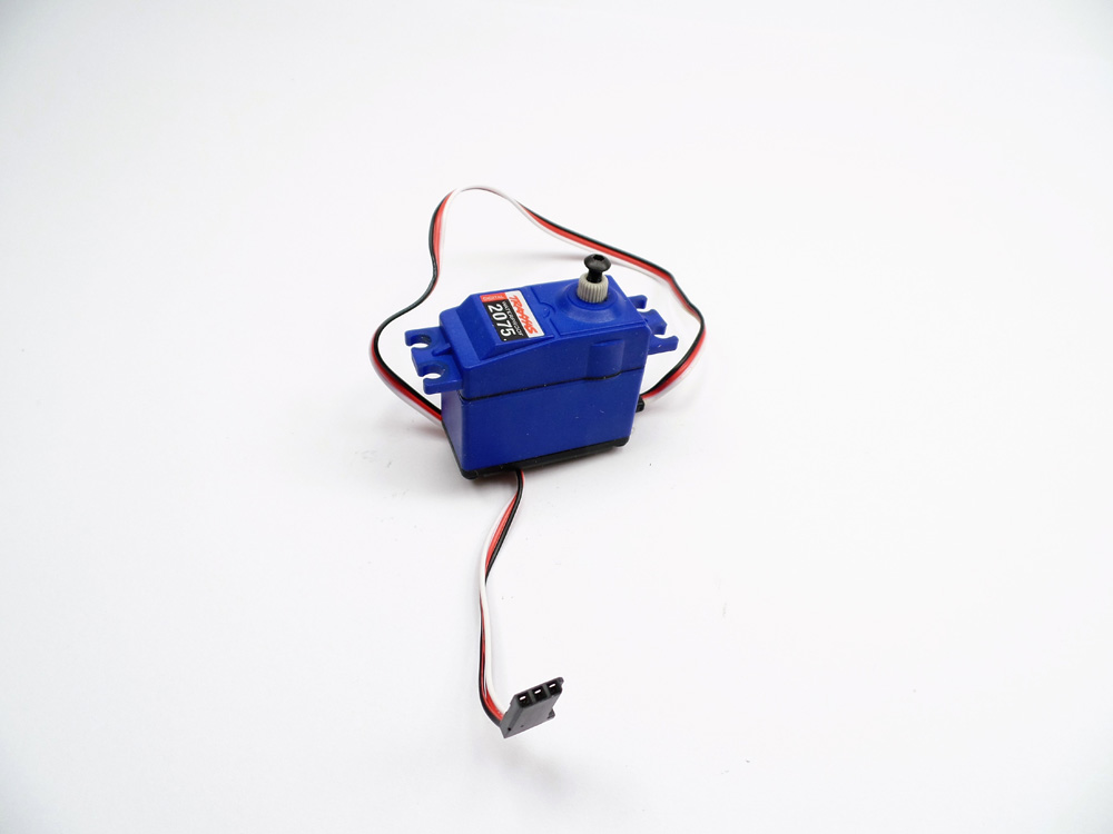 traxxas slash servo replacement